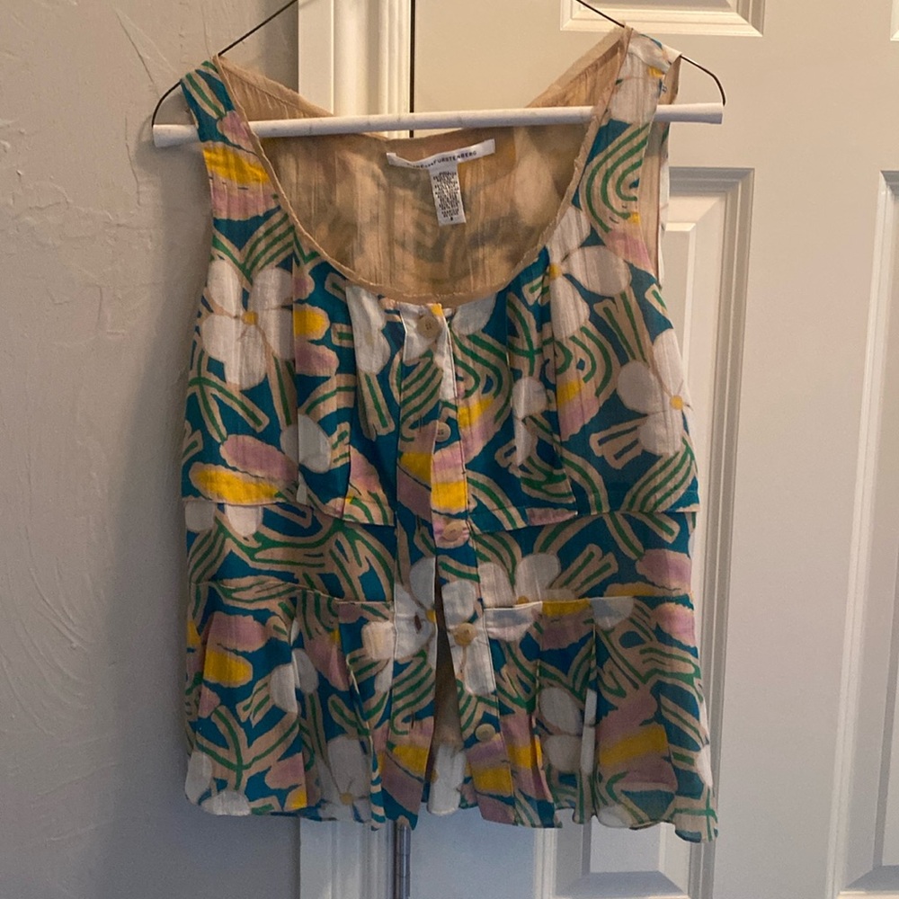 Diane von Furstenberg Silk Floral Sleeveless Top | Size 6 | EUC